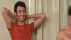 Watch afellaurs receive spoogesdelicious