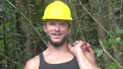 IS - Derek