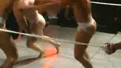 Muscle dick pecker Fight