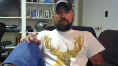 mature, Bearded guy Jerks Off In Live