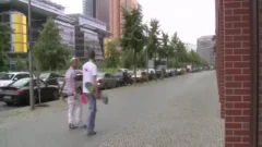 Two homosexuals fucking outdoors In The city