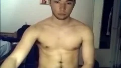 built fine guy Is Jerking howdys nice dick On livecam