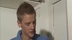 Tw-nks Having Great Time