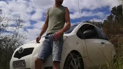 Une Petite Fumette Au Bord De La Route Et . ;p