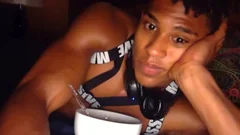 kinky dark Is caressed In Live