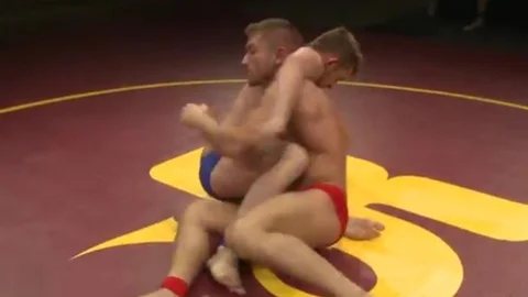 Steve Sterling And Dayton O'connor Wrestle before hammering