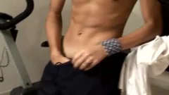 Elias Works Out undressed