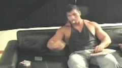 giant Muscle tiny wang