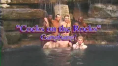 Love On Tthowdys chab Rocks