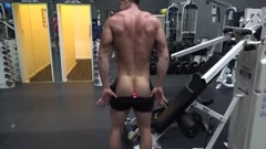 Max Warner Bodybuilder Solo JO
