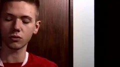 Skinny twink loves Cramming His Face