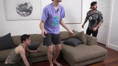 Fingers Deep in Twinks