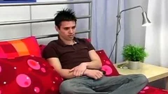 twink receives interviewed tthis chabn jerks it off unprotected