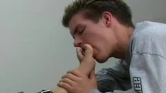 boys Tem Seus P?s E Corpos Sugado. PT 1