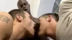 Couple threeway porn