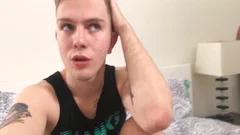 Mr. Stevensons twink, Chapter 1 ? Spying On daddy In The Shower