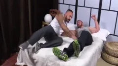 Muscled men Red And Alessio get excited As They suck Toes