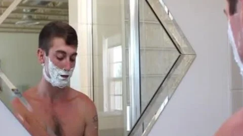 Shaving man Ends Up Taking A cock In His wazoo