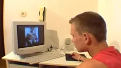 Watching gay porn, and tthis guyn I am in one! LOL