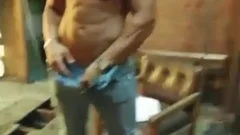 Muscle lad Jason Adonis Jerks Off