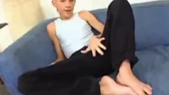 Oliver bangs Filip !
