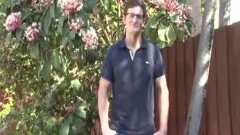 OUTDOOR MASTURBATION WITH A NERDY HUNK