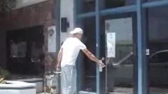 2 guys pound