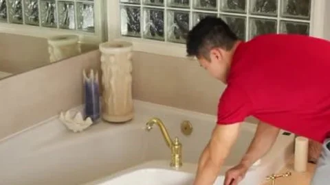 Peter Fever's Bubble bathroom