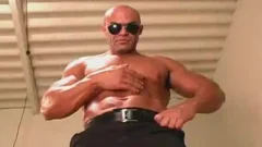 BodybuilderMuscleSolo81