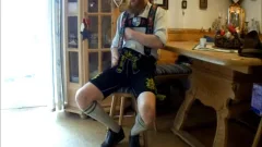 Bayernbursch Edging And Cumming In Lederhosen