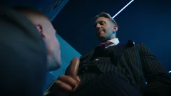 Bareback hole gets wrecked