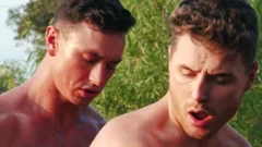 The homo easy Life, Scene two.