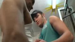 Gym Interracial