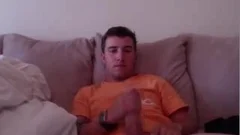 Muscle lad With Monster fat weenie On cam,lusty Bubble booty Too