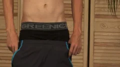 Lukas Tvaroh Beating Off