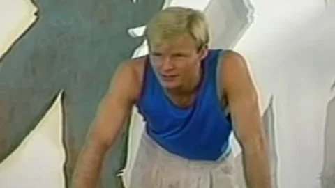 Honolulu Hard Bodies - Scene 4 - totally taut