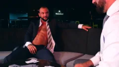 menatplay: Stripping Poker: Joe vs. Sir Peter