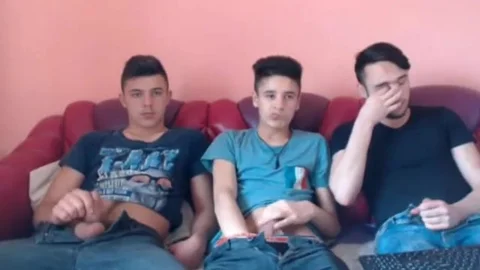 (No2) Romanian straight boyz Go homosexual On cam