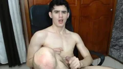twink Uses sex tool In His booty And Masturbates