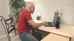 Buck Surfs For Porn Online And Jerks Himself Off With enjoyment