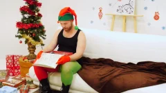 Bear Films: Snowy Nights with Sammy's Big Toy