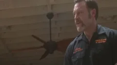 Daddy Suit pokes Delivery guy