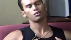 Moreno Pauzudo Na Punha