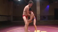 Hungry For 10-Pounder And Victory