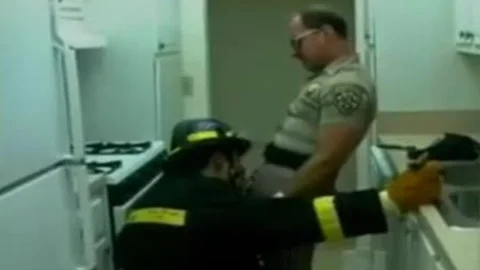 lovely Cops - Scene 1