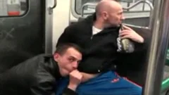 Suce Dans Le Metro