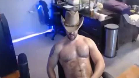 Muscle-bound Cowboy wanking In Live