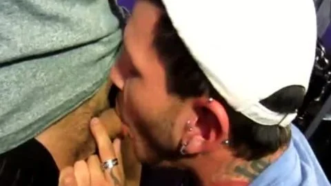 amateur Straight sucked Off By homosexual