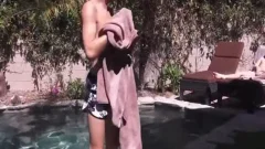 Aa Vid - gals Flip Flop raw bang