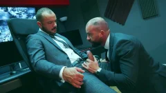 menatplay: Big Cock Business Trip